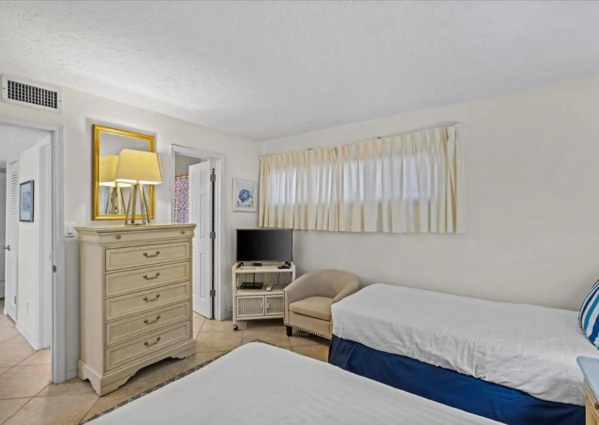 Holiday home Holiday Surf And Racquet Unit 702 Destin
