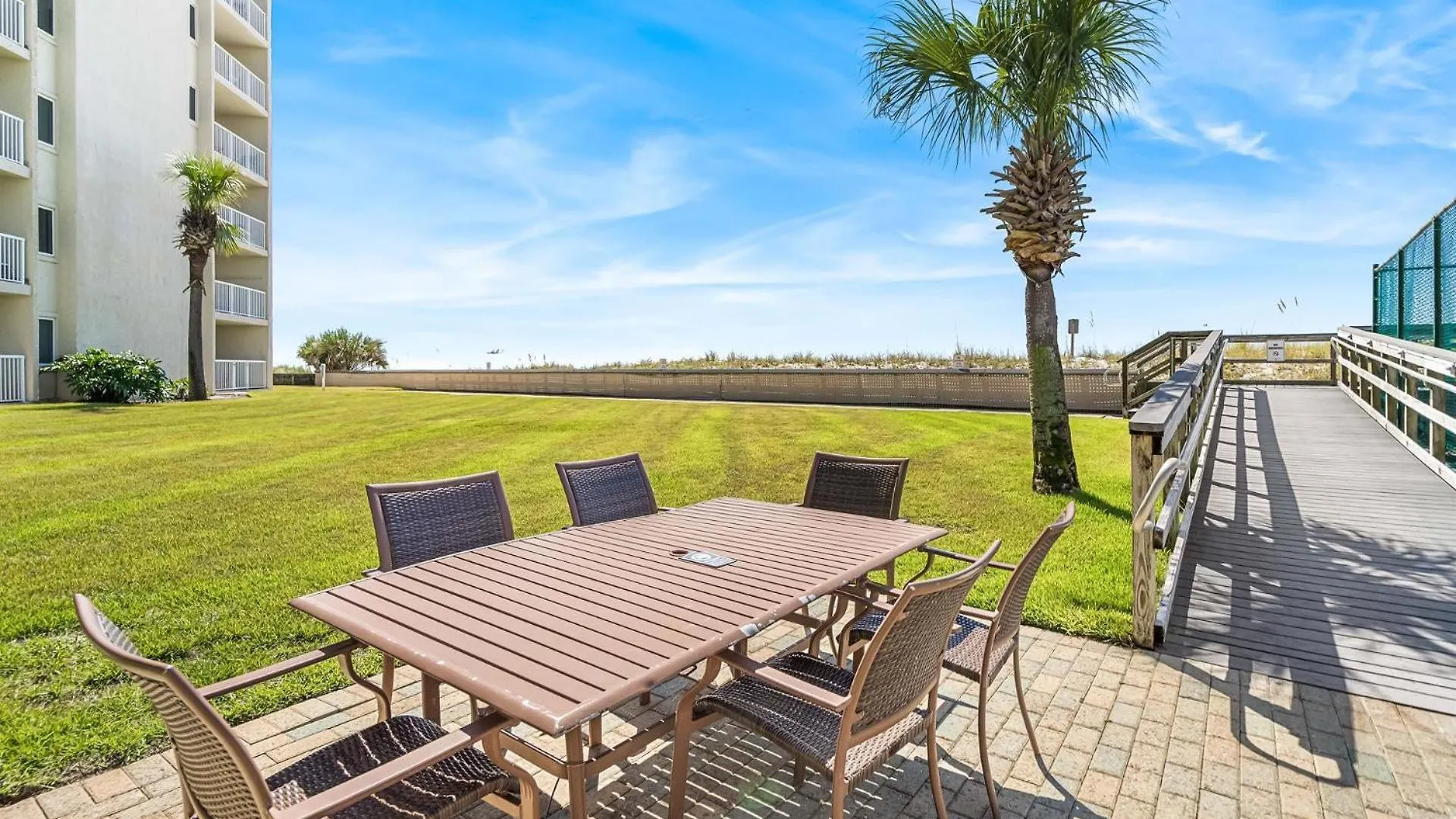 Holiday home Holiday Surf And Racquet Unit 702 Destin United States