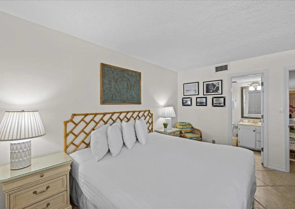 Holiday Surf And Racquet Unit 702 Destin Holiday home